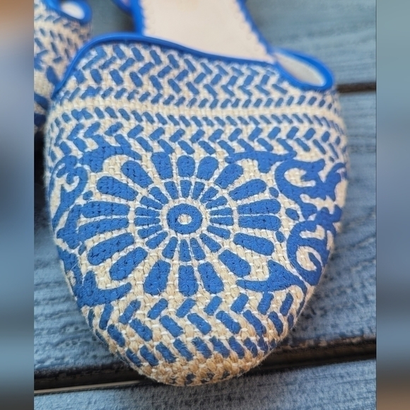 Women's Restricted, D’Orsay Glory Blue Flat blue and tan 6.5 - Picture 11 of 17